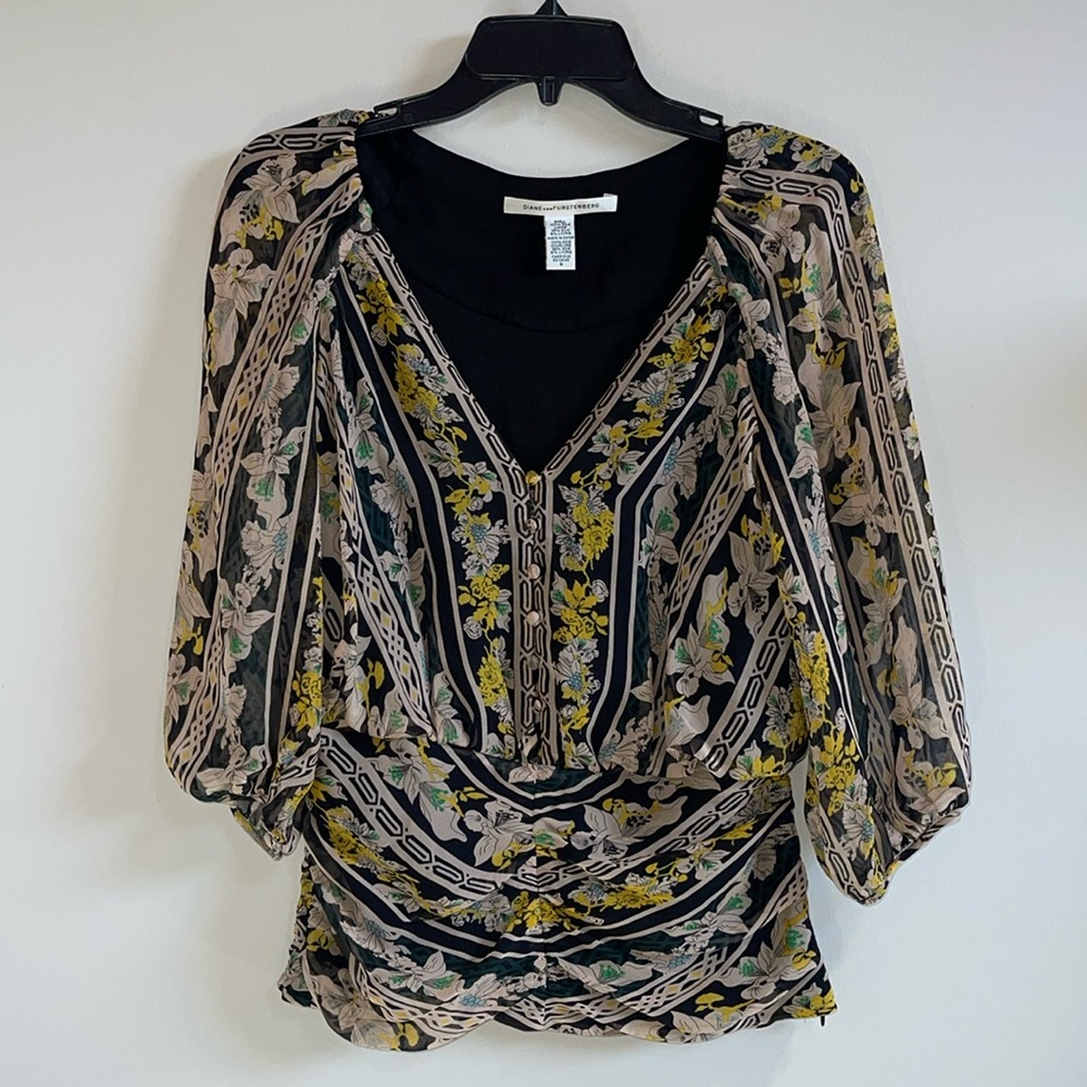 Diane von Furstenberg silk top ASO Serena Van der woodsen on Gossip Girl size 4